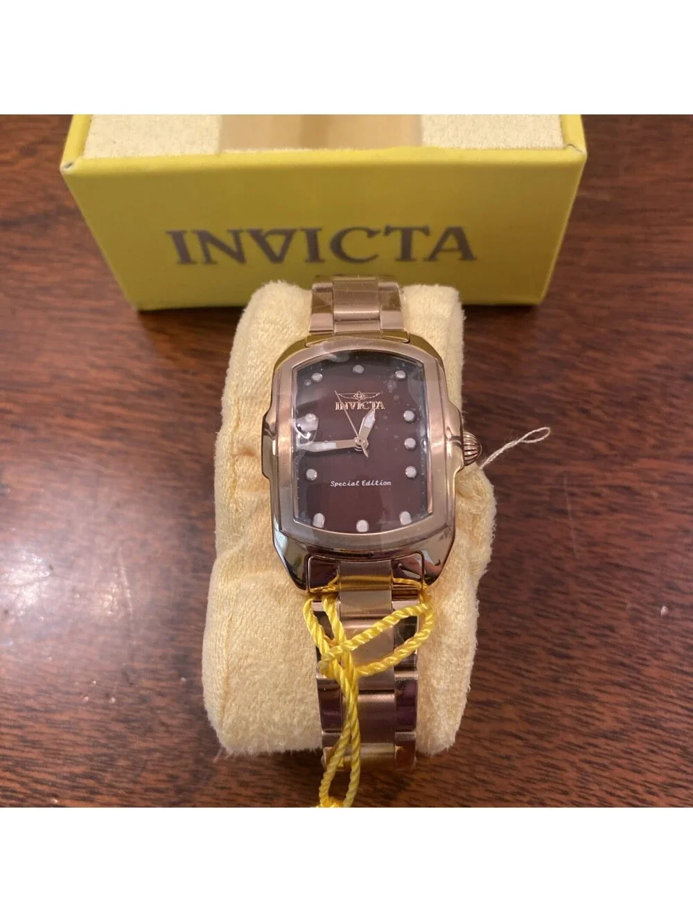 Invicta Lupah Rose Gold Special Edition Women’s 100M Watch W/Box Papers